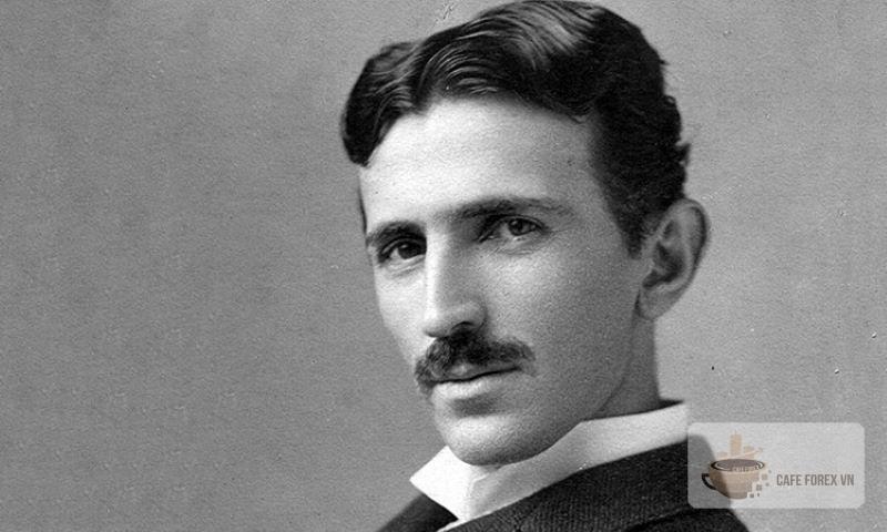 Tên công ty được đặt theo tên của một kỹ sư điện - nhà phát minh Nikola Tesla